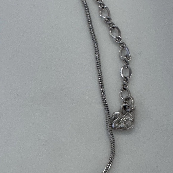 Swarovski Crystal Puffy Heart Necklace Silver Tone Rhodium Swan Logo Beautiful - Picture 4 of 5